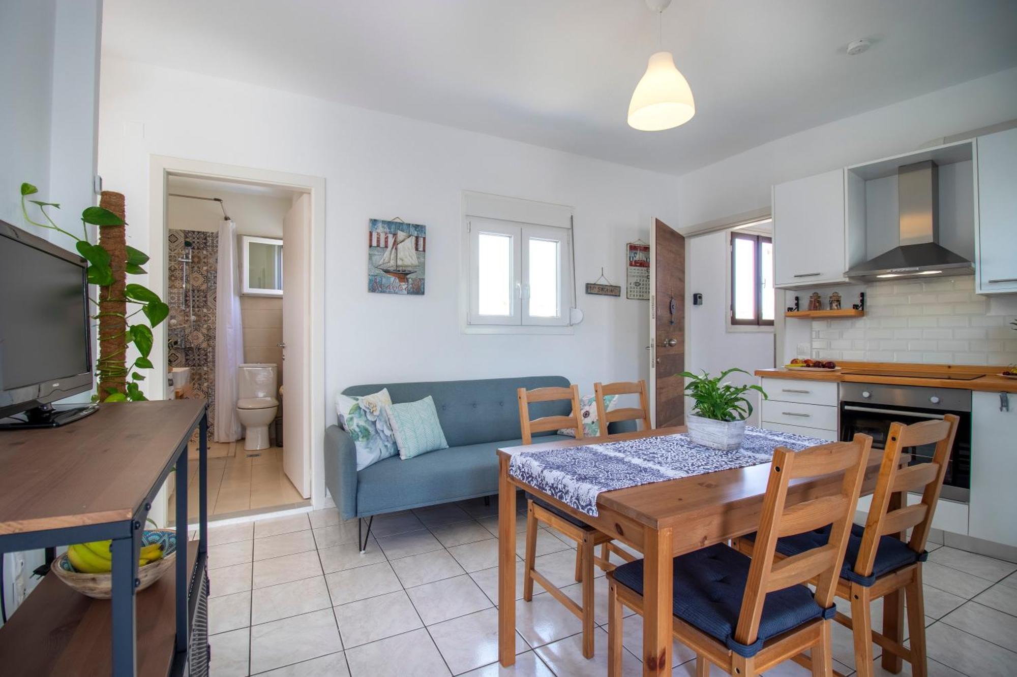 Babilia Central Appartment Suites Limenas Hersonisou Херсониссос Экстерьер фото