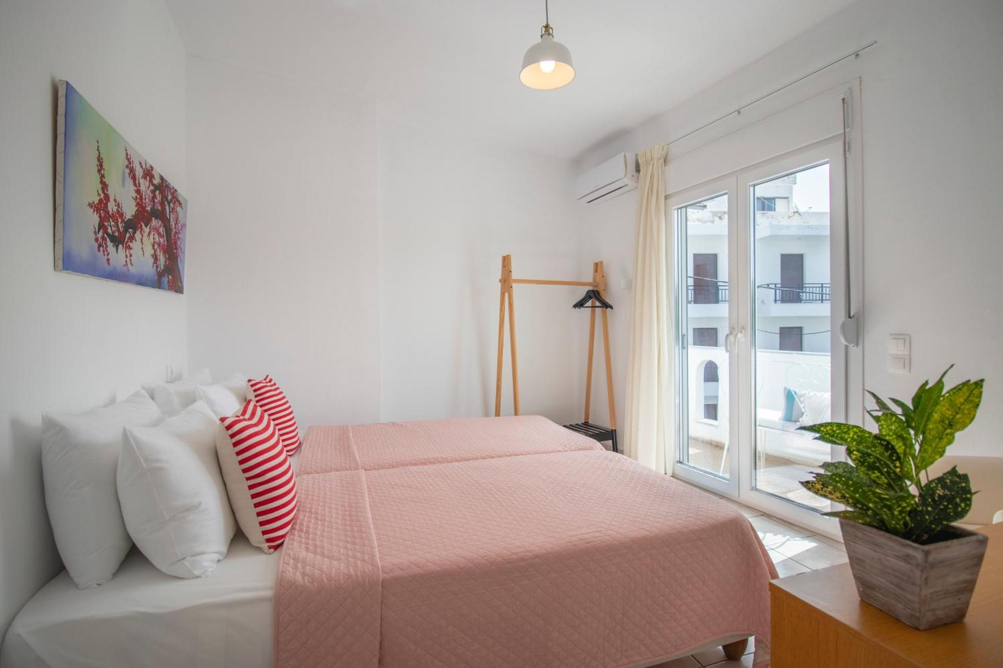 Babilia Central Appartment Suites Limenas Hersonisou Херсониссос Экстерьер фото